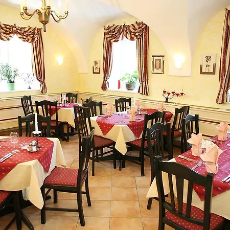 Schlosswirt Ebenthal Hotel