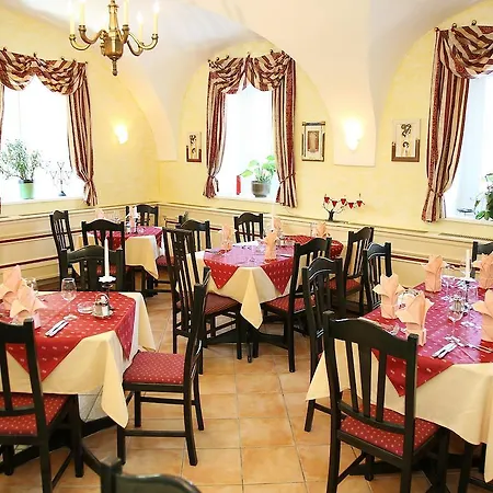 Schlosswirt Ebenthal 4* Klagenfurt am Wörthersee
