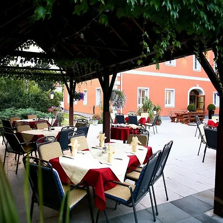 Schlosswirt Ebenthal Hotel